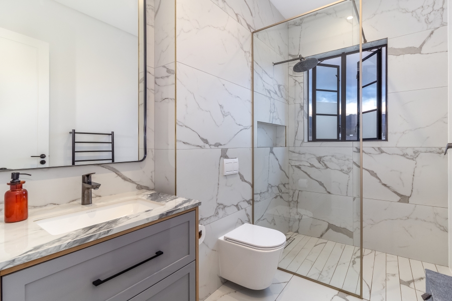 5 Bedroom Property for Sale in Val De Vie Estate Western Cape